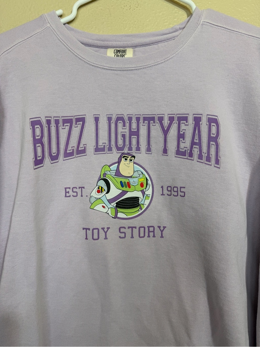 Toy Story Buzz Lightyear Varsity Graphic Sweatshirt Lilac Comfort Colors retro - Picture 3 of 7